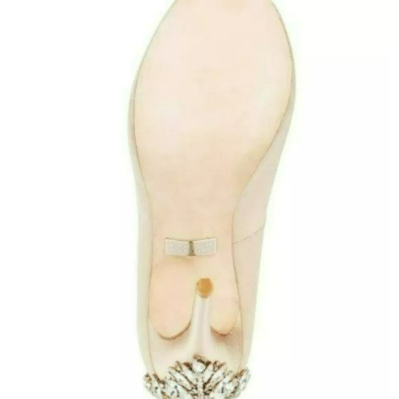 Badgley Mischka Kiara Embellished Evening Pumps -9 - Picture 2 of 8